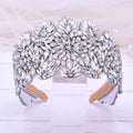 A sparkling silver rhinestone fashion retro headband with silver floral rhinestone floral and leaf patterns