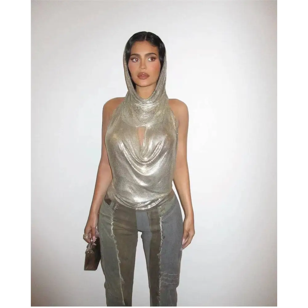 Shimmering silver slit metal sequins two-piece set with mesh headscarf hood for elegant evening wear