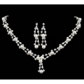 Elegant silver simple bride jewelry pearl necklace set featuring white pearls and clear crystals for weddings
