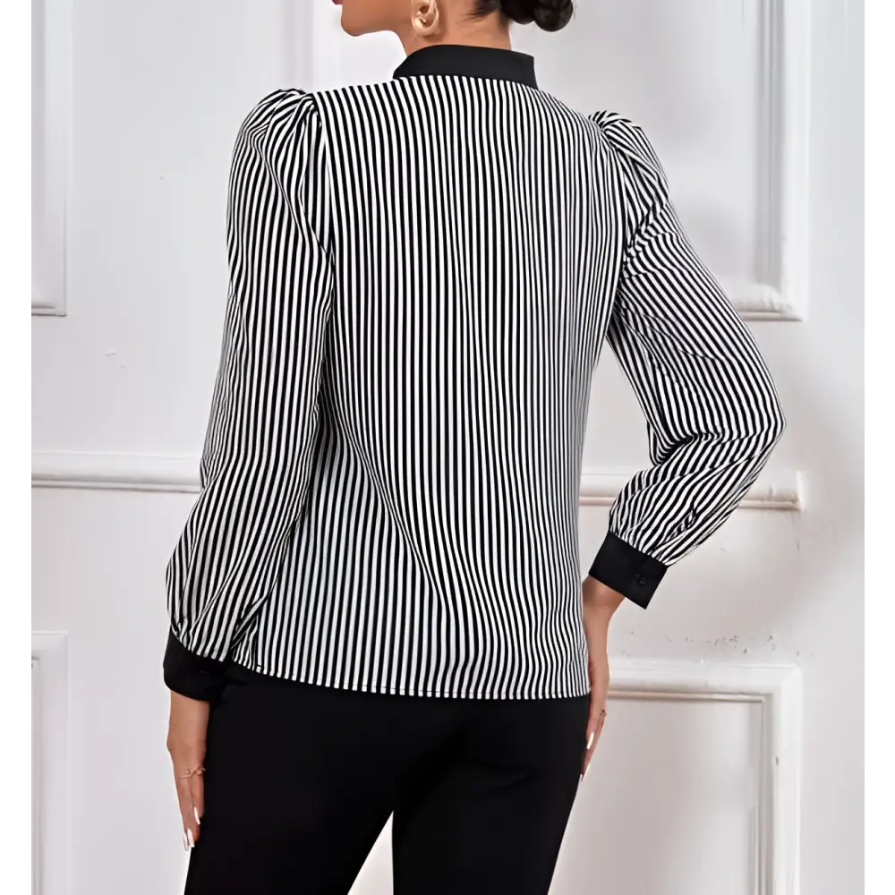 Black and white vertically striped block splicing shirt with puffed sleeves and black cuff collar color detail