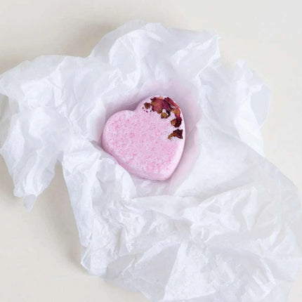 SUNE exclusive - Heart Shaped Shower Steamers Gift Box, Set of 4 Shower Steamers Package - Royalessencelux
