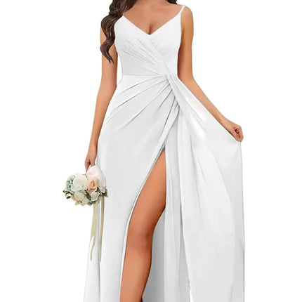 XIUMAO Womens Plus Size Chiffon Bridesmaid Dress Long with Slit Sleeveless V Neck White Mermaid Bridesmaid Dresses for Women 18W