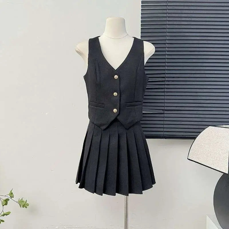 Summer High Waist Pleated Skirt Two-piece Set Button Full Cup Plus Size Bra Without Wi Royalessencelux