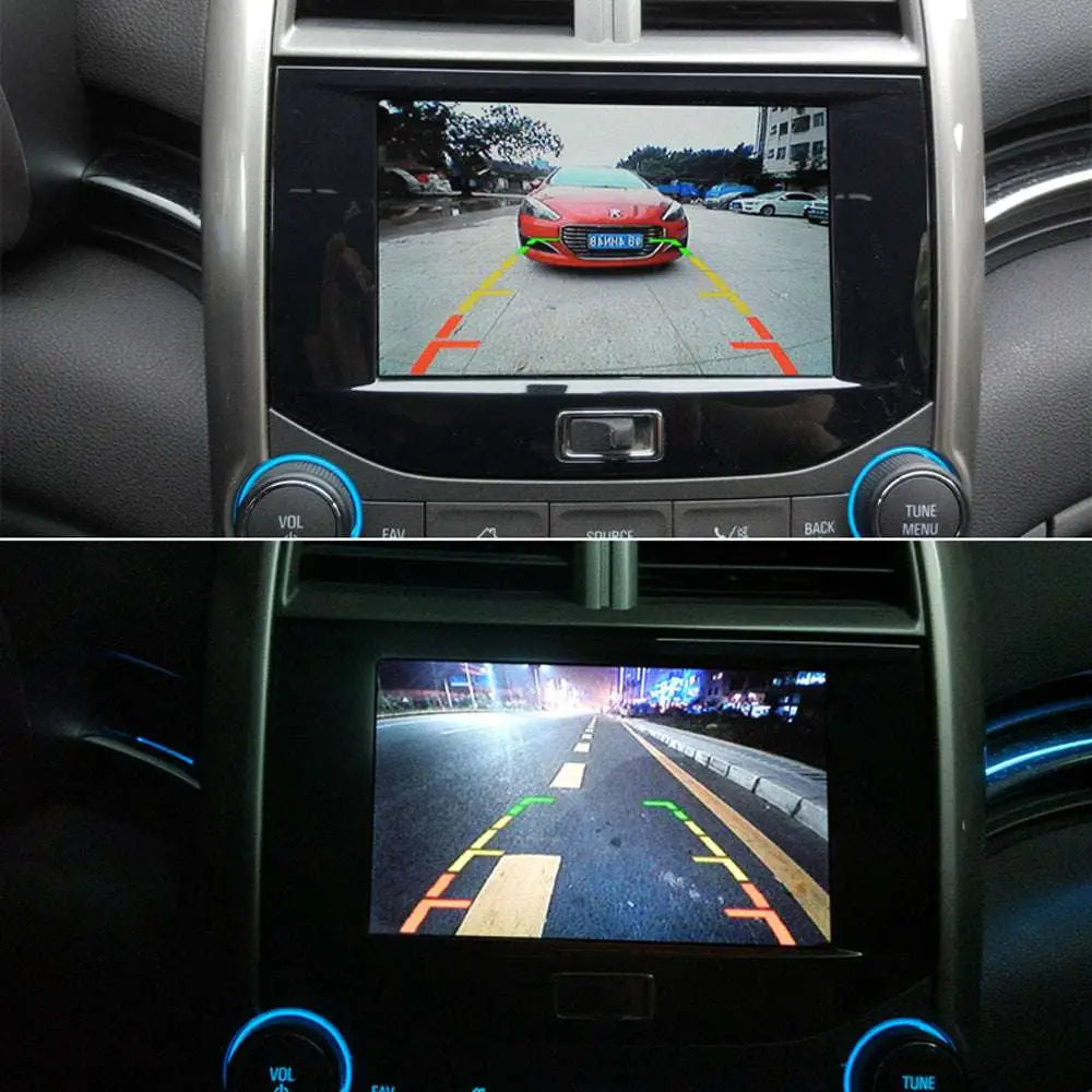 The waterproof car camera night vision reversing monitor supports colorful parking assist lines on screen