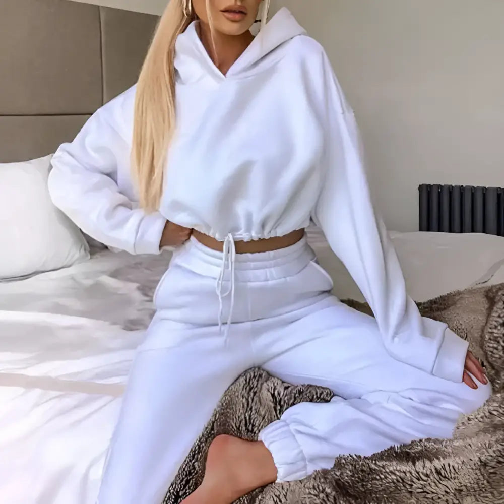 White cropped hoodie and matching jogger pants in winter two piece sets women tracksuit for casual wear
