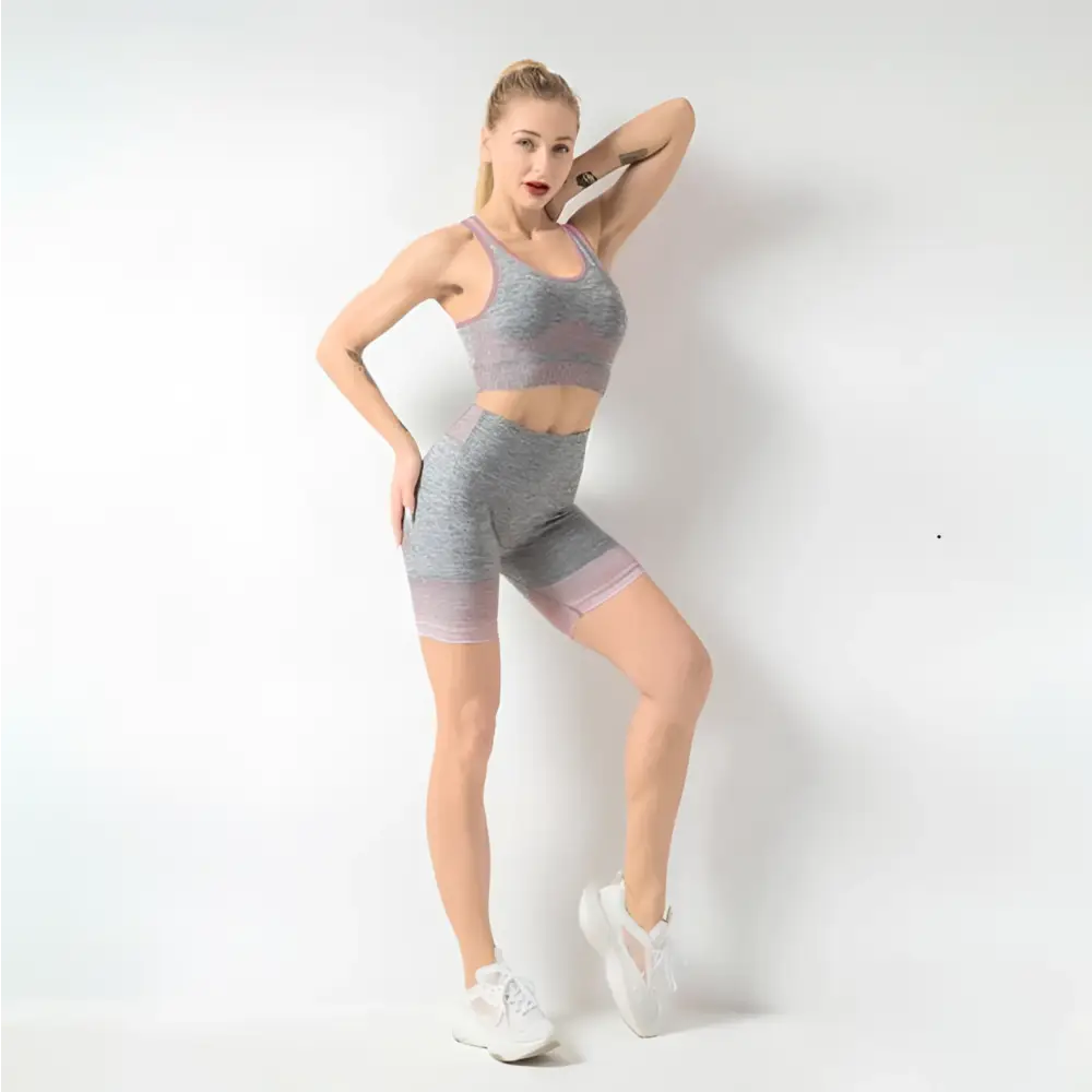 Gray and lavender gradient knit women’s seamless yoga hip lifting workout set with seamless design and heathered texture